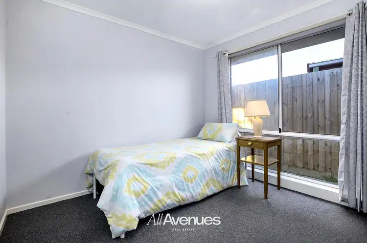 Fifth view of Homely house listing, 25 Broome Crescent, Cranbourne North VIC 3977