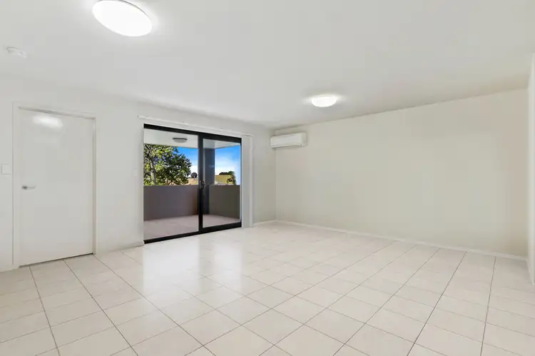 Fifth view of Homely unit listing, 6/19 Grasspan Street, Zillmere QLD 4034