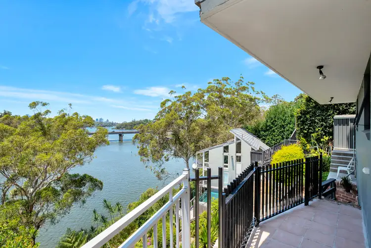 17 BONNEFIN ROAD, Hunters Hill NSW 2110