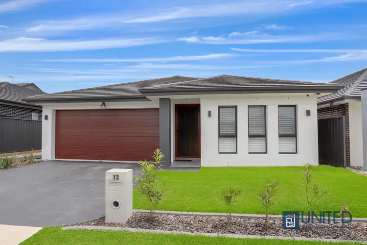 13 Sainsbury Road