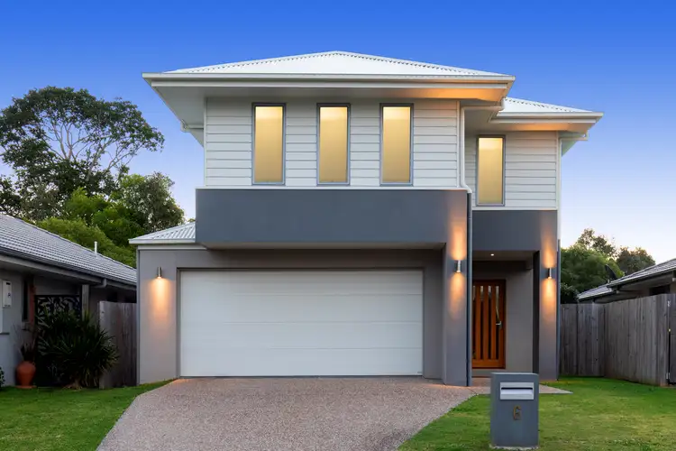 6 Pine Place, Upper Kedron QLD 4055