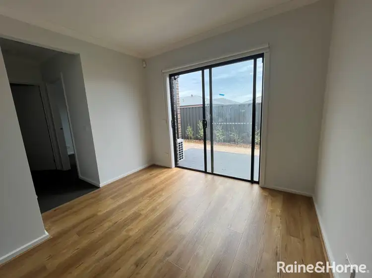 Fifth view of Homely house listing, 16 Gaston Crescent, Bonnie Brook VIC 3335