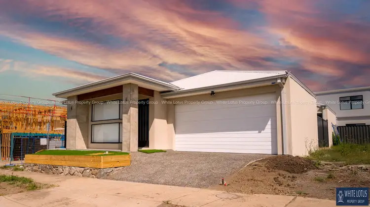 16 Winding Street, Kalkallo VIC 3064