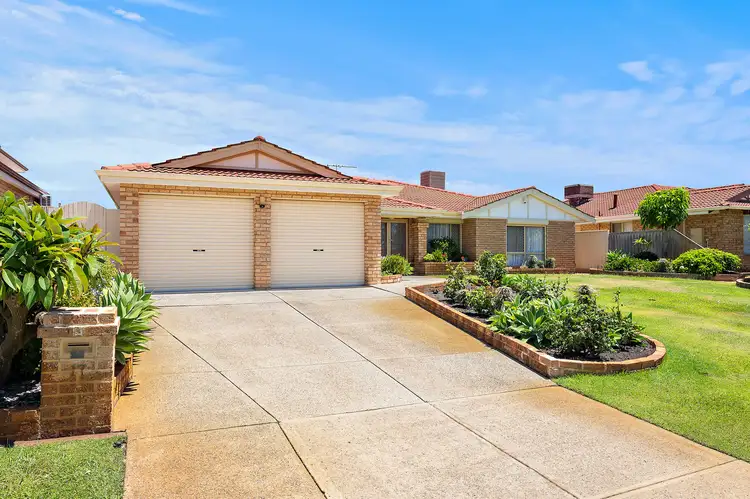17 Redgum Court, Thornlie WA 6108