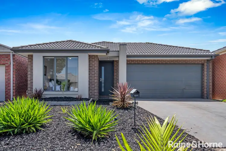 23 Loxwood Court, Deer Park VIC 3023