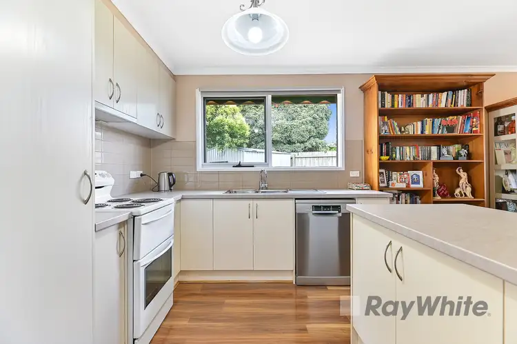 Fifth view of Homely house listing, 17 Warren Close, Narre Warren VIC 3805
