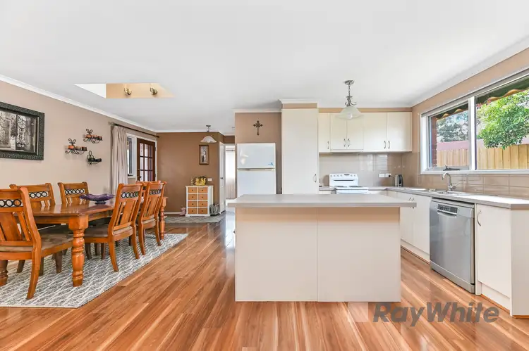 Sixth view of Homely house listing, 17 Warren Close, Narre Warren VIC 3805