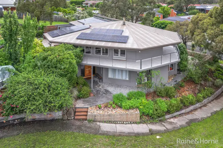 31 De Lisle Avenue, Sunbury VIC 3429