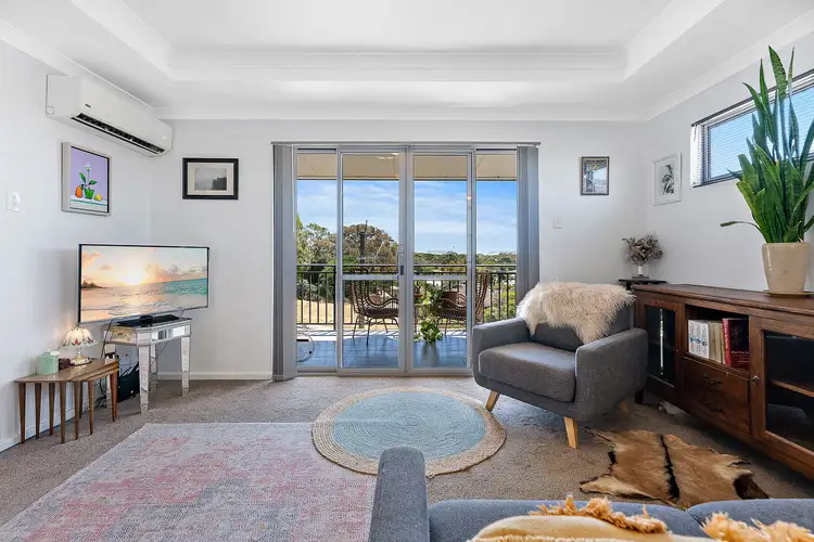18/62A Wheeler Road, Hamilton Hill WA 6163