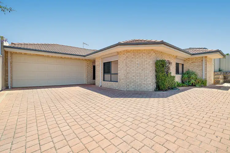 3/6 Anka Gardens, Lake Coogee WA 6166