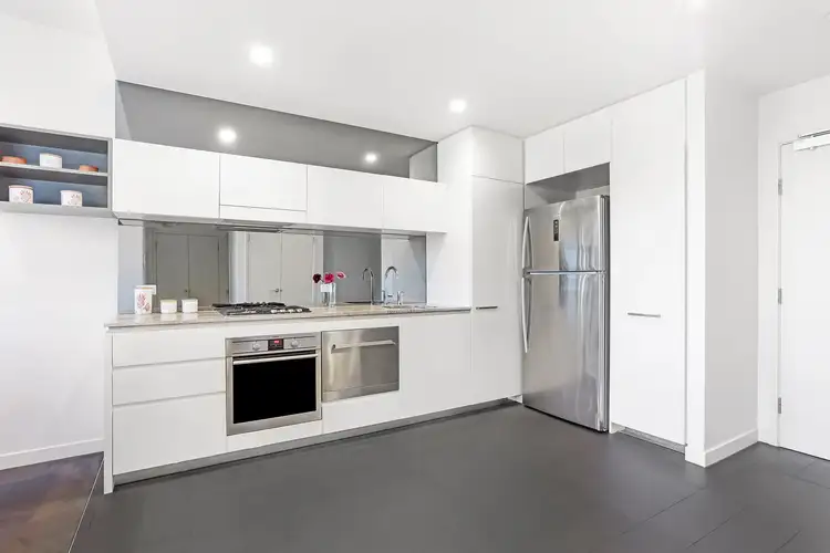 413/9 Archibald Avenue