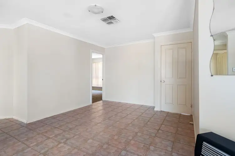 Fifth view of Homely unit listing, 1/12 Carlyle Court, Boulder WA 6432