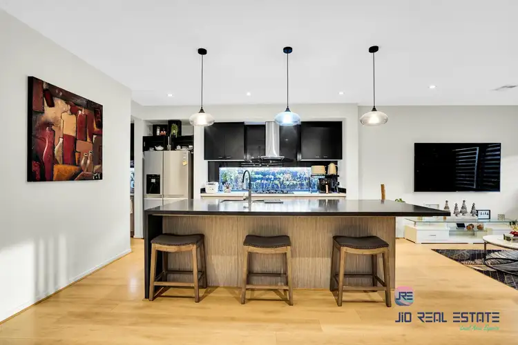 Fifth view of Homely house listing, 3 Exmouth Street, Thornhill Park VIC 3335