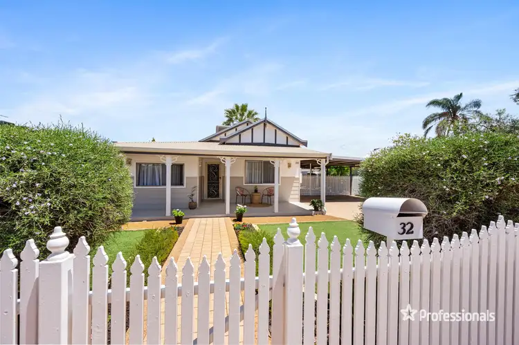 32 Ware Street, South Kalgoorlie WA 6430