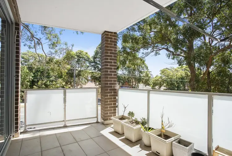 Second view of Homely unit listing, 4/25 Fisher Road, Dee Why NSW 2099