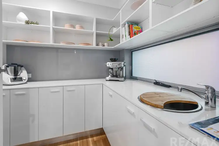 Sixth view of Homely house listing, 5 Nadine Crescent, Thornlands QLD 4164