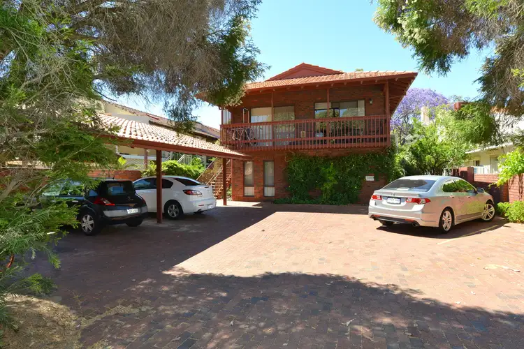2/3 Princess road, Crawley WA 6009
