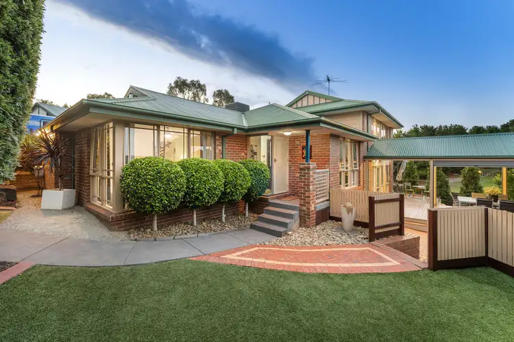 30 Greenhill Court, Sunbury VIC 3429
