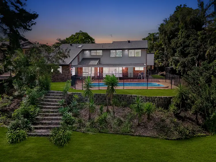 32 Jack Nicklaus Way, Parkwood QLD 4214
