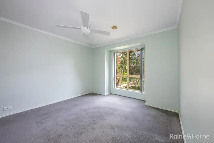 95 SORBONNE DRIVE, Sunbury VIC 3429