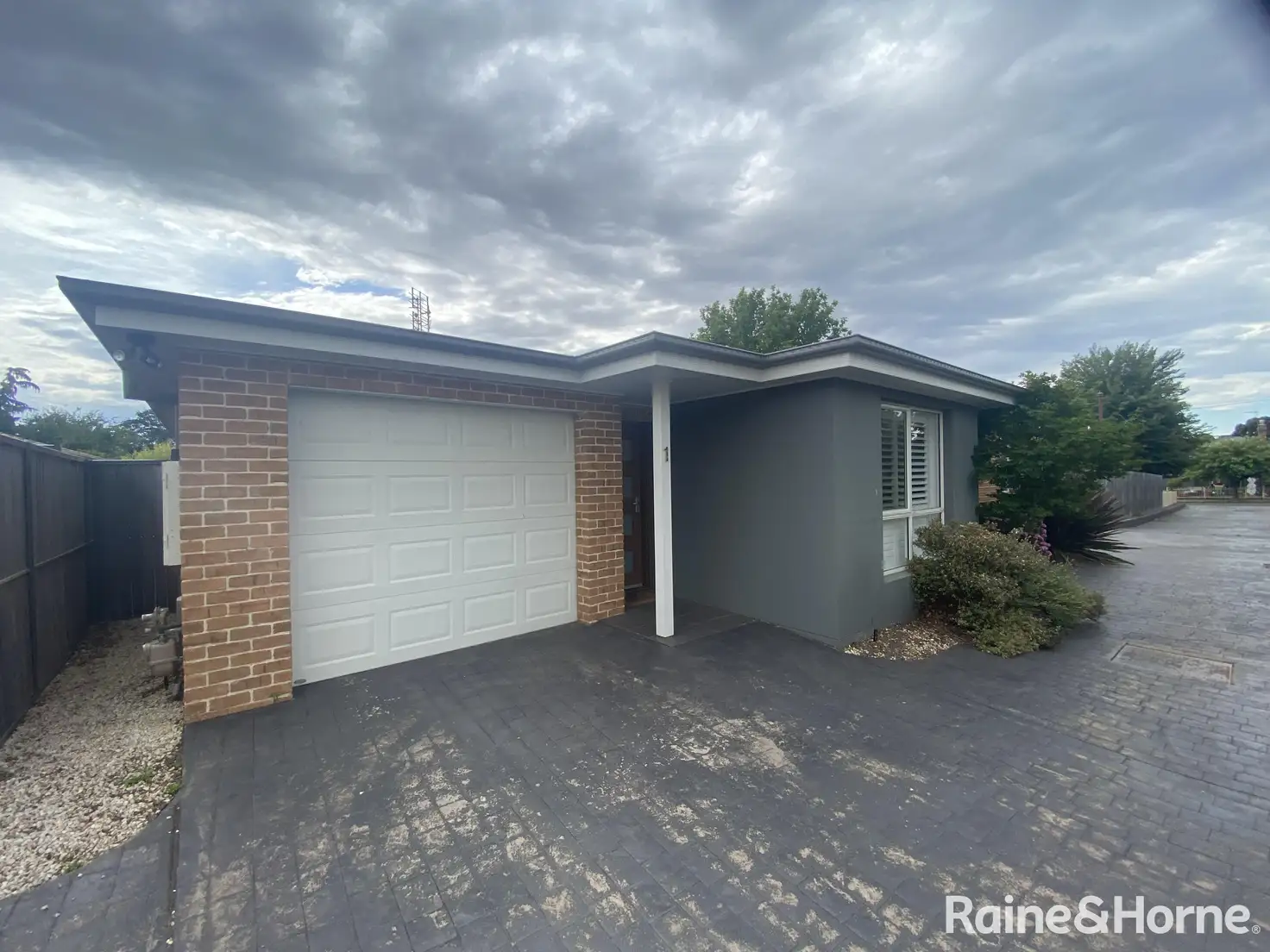 Main view of Homely unit listing, 1/398a Summer Street, Orange NSW 2800