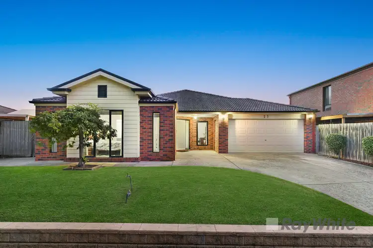 23 Tenterfield Drive, Narre Warren South VIC 3805