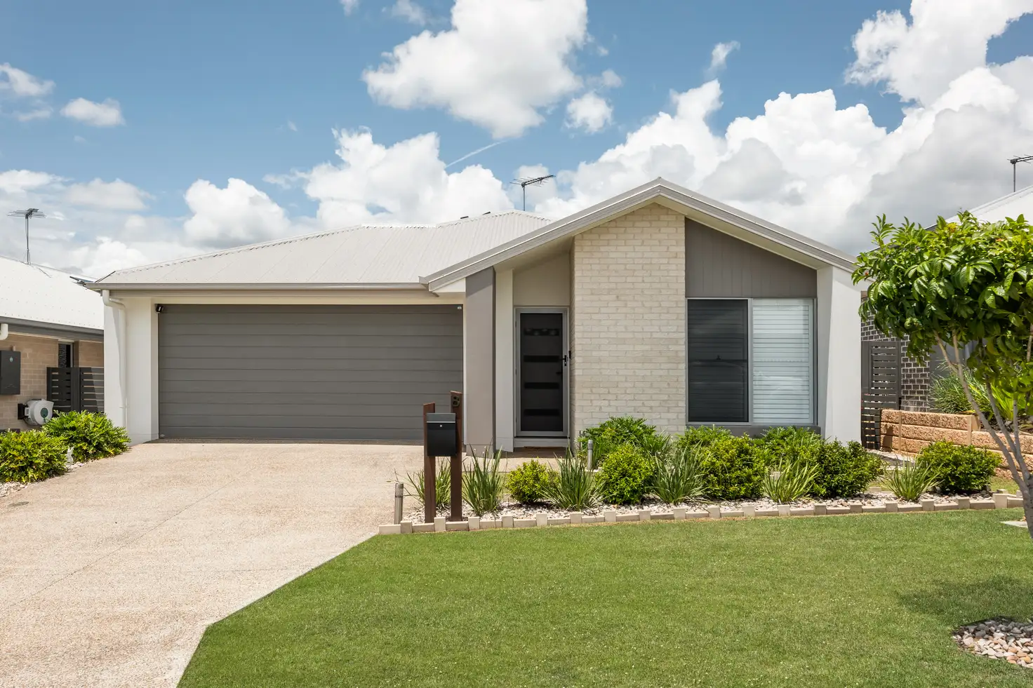Main view of Homely house listing, 8 Austin Way, Park Ridge QLD 4125