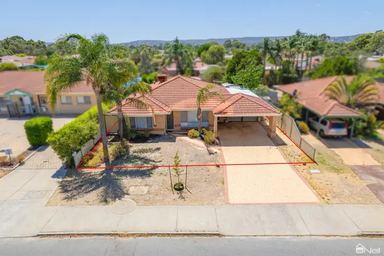 15 Lisbon Way, Seville Grove WA 6112