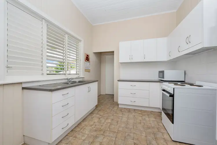 Seventh view of Homely house listing, 4 Bayswater Terrace, Hyde Park QLD 4812