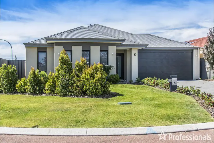 32 Copper Road