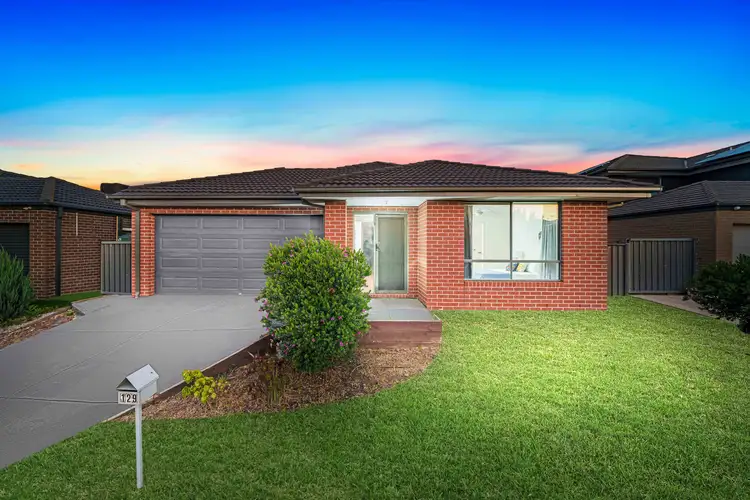 129 Kinglake Drive, Manor Lakes VIC 3024