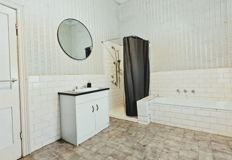 Fifth view of Homely house listing, 2 Gunn Street, Eudunda SA 5374