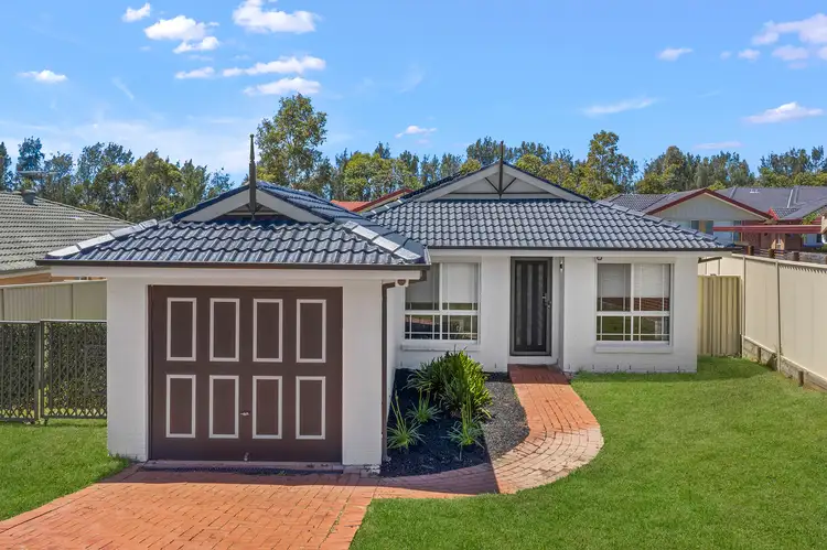77 Morshead Road, Mount Annan NSW 2567