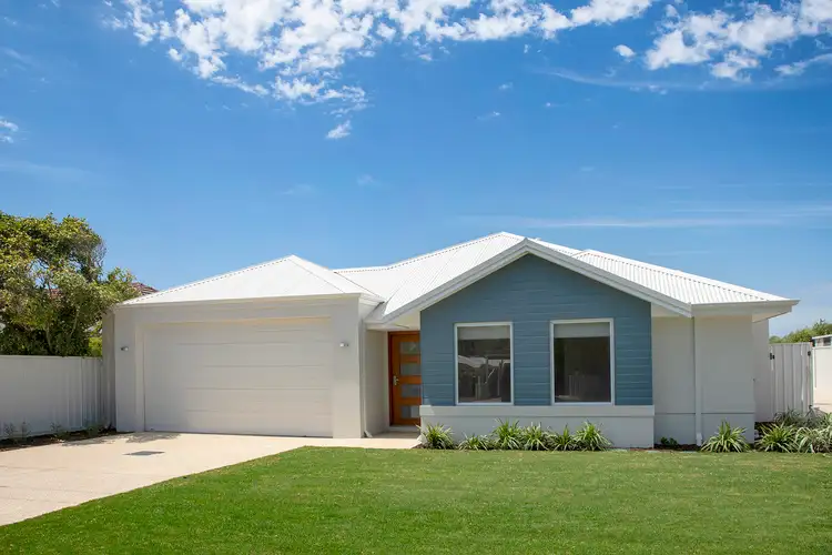 1/60 Fairbairn Road, Busselton WA 6280