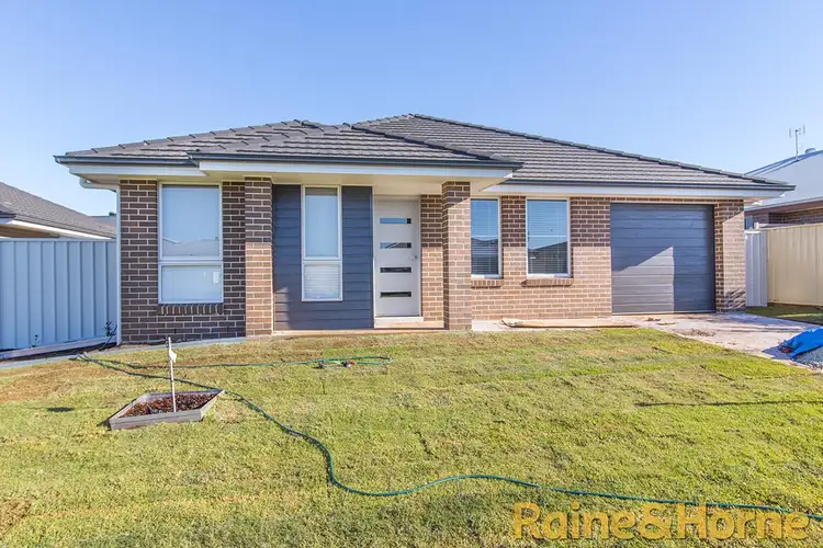 12 Volta Avenue, Dubbo NSW 2830