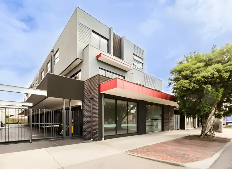 Second view of Homely townhouse listing, 5/17 Pascoe Street, Pascoe Vale VIC 3044