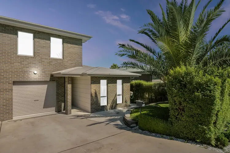 34 John Crawford Cres, Casey ACT 2913