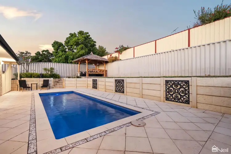8 Ensign Dale, Kelmscott WA 6111