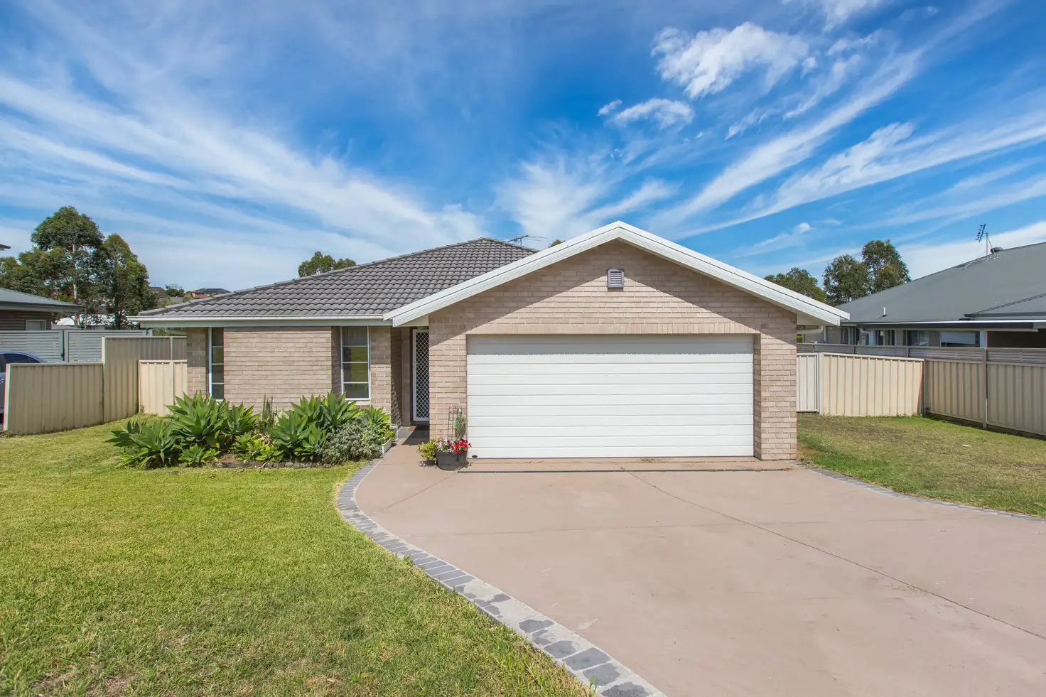 Main view of Homely house listing, 17 Laurie Drive, Raworth NSW 2321