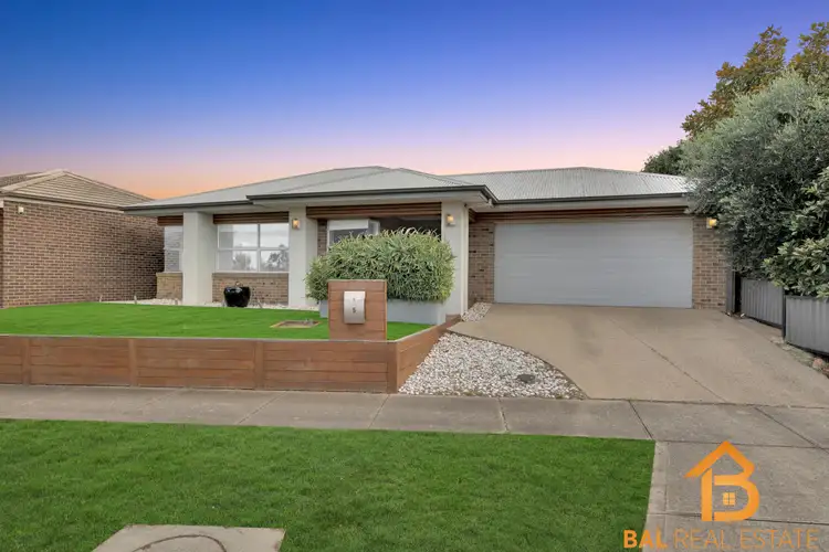 Second view of Homely house listing, 5 HUMMINGBIRD BOULEVARD, Tarneit VIC 3029
