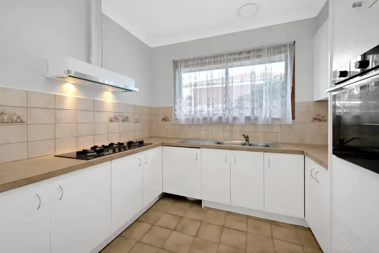 Fifth view of Homely house listing, 3 Thanos Court, Hallam VIC 3803
