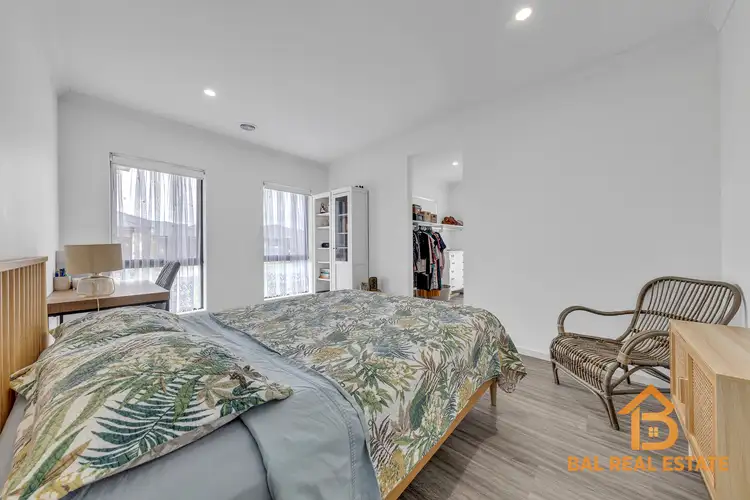 Fourth view of Homely house listing, 8 Blaine Circuit, Tarneit VIC 3029