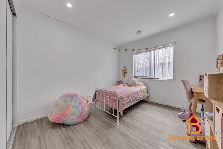Sixth view of Homely house listing, 8 Blaine Circuit, Tarneit VIC 3029