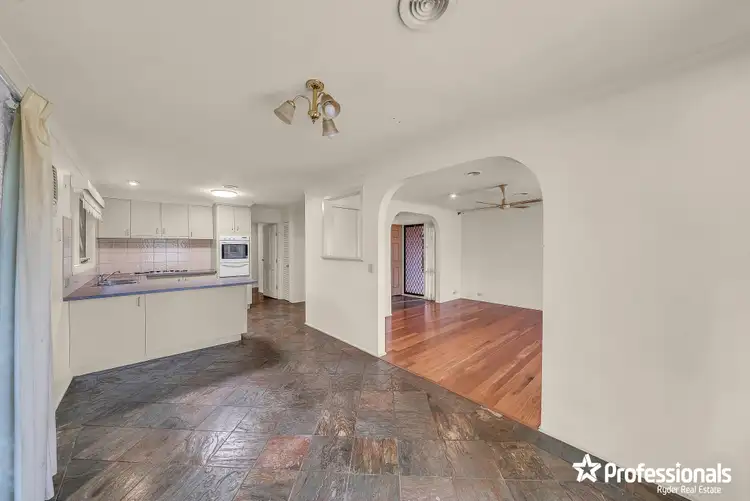 Sixth view of Homely house listing, 4 Kevin Court, Melton South VIC 3338