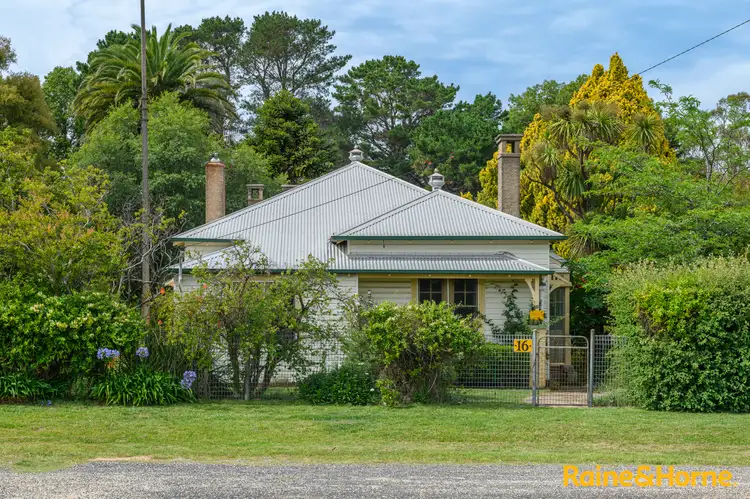 16 Ollera Street, Guyra NSW 2365