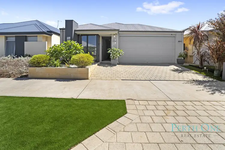 9 Sunstone Boulevard, Treeby WA 6164
