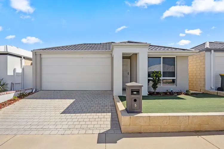 5 Columbia Crescent, Alkimos WA 6038