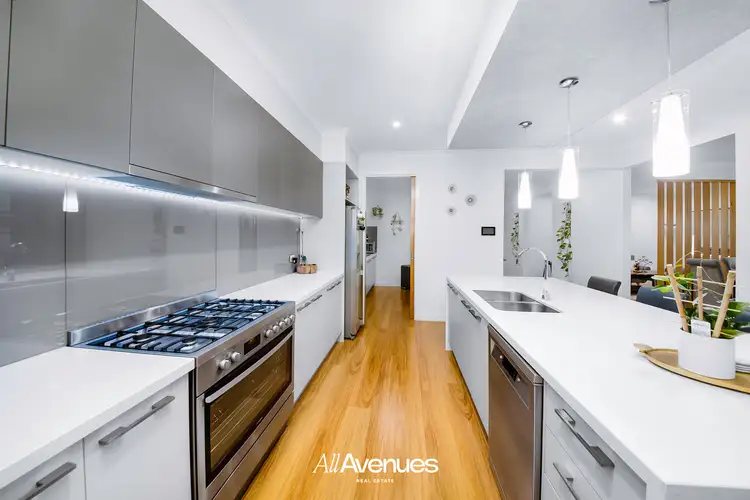 Sixth view of Homely house listing, 197 Mountainview Boulevard, Cranbourne North VIC 3977