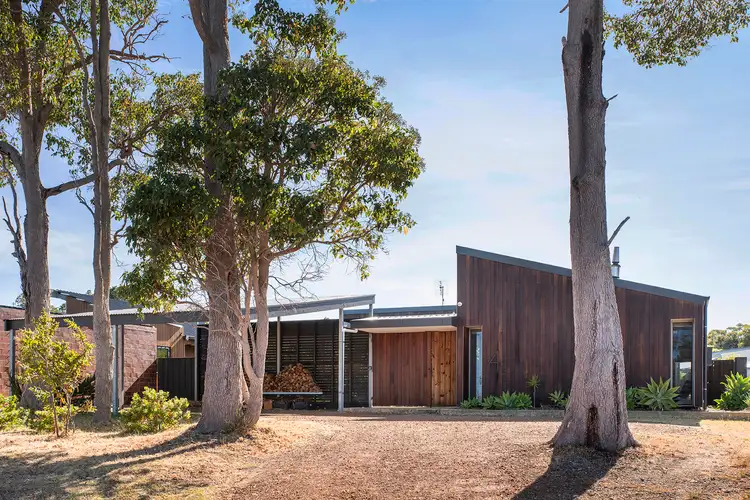 4 Riesling Street, Cowaramup WA 6284