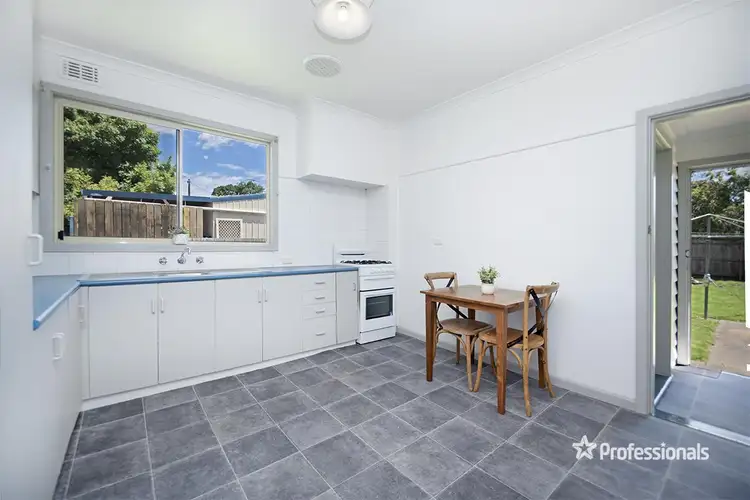Third view of Homely house listing, 197 Kent Road, Hamilton VIC 3300